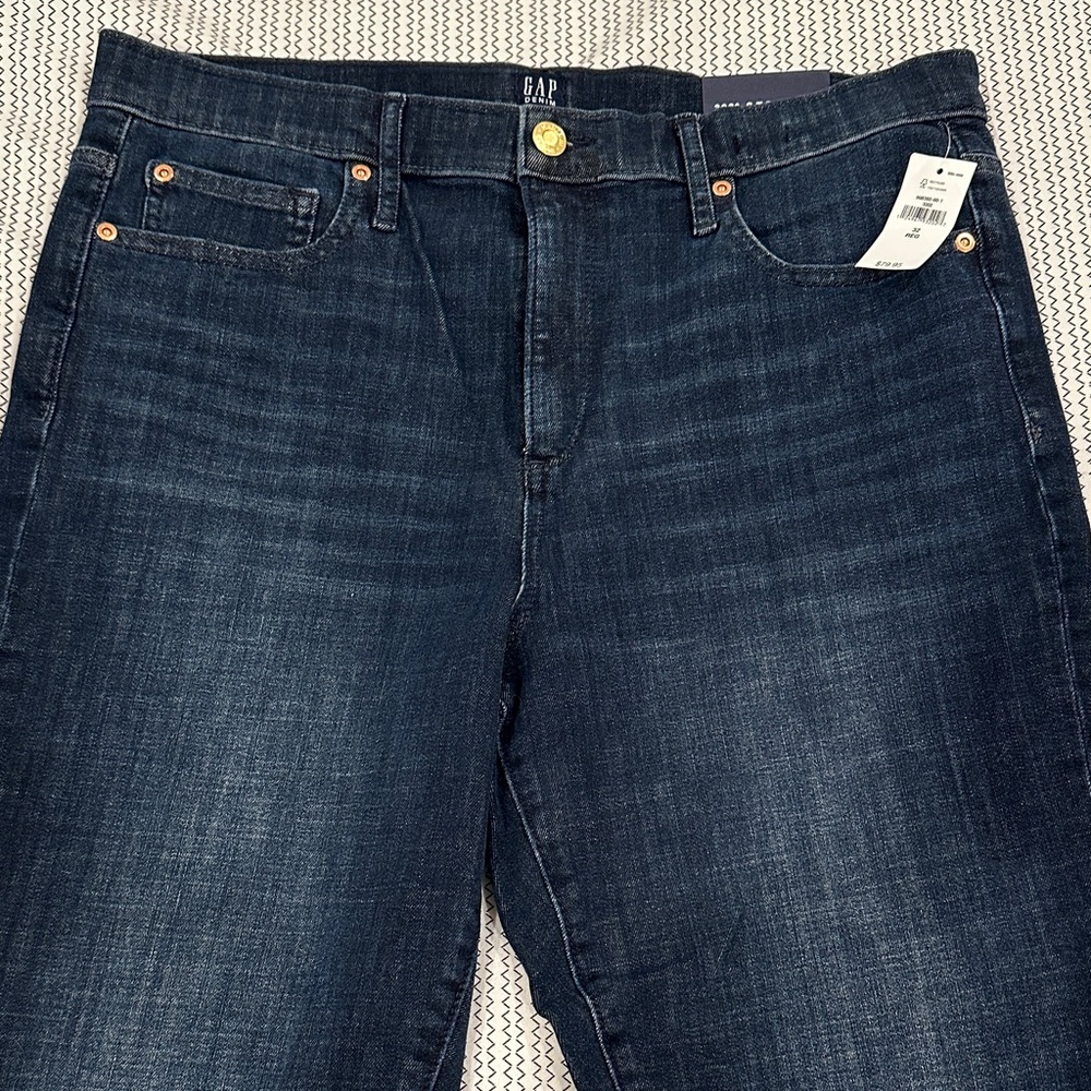NWT GAP Women's High Rise True Skinny Jeans 32 R